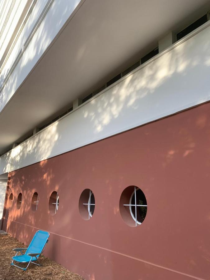 Elegant Studio Et Parking Dans Batiment Historique Saint-Tropez Luaran gambar