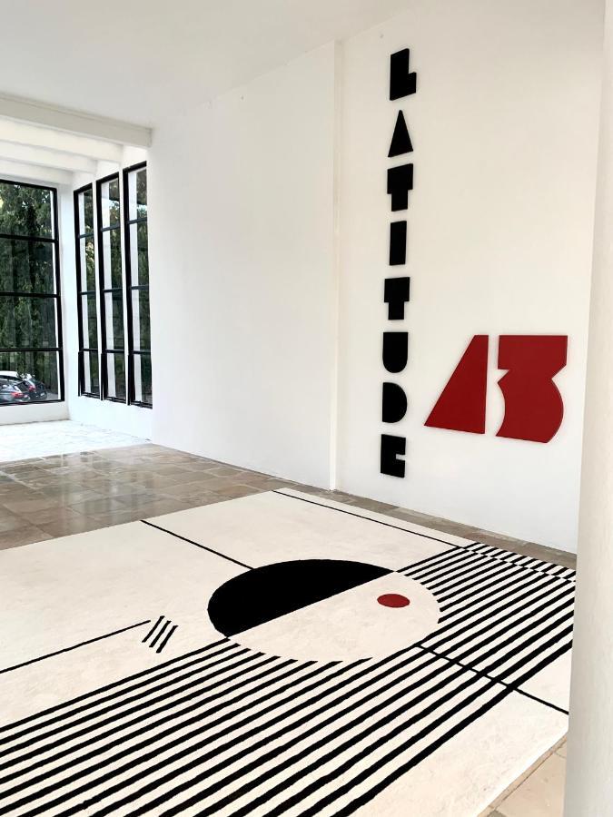 Elegant Studio Et Parking Dans Batiment Historique Saint-Tropez Luaran gambar